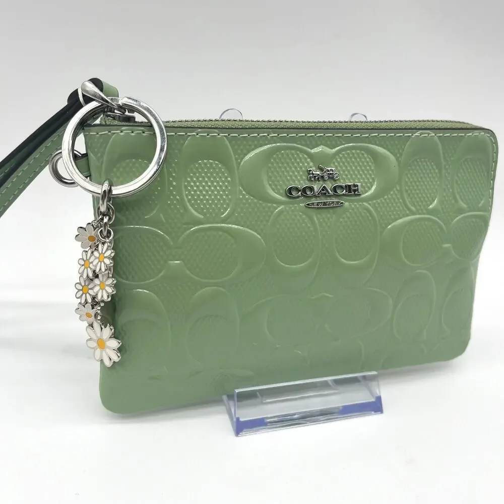 COACH Bag Charm Key Chain, NWOT, White Cascading Daisies, Floral